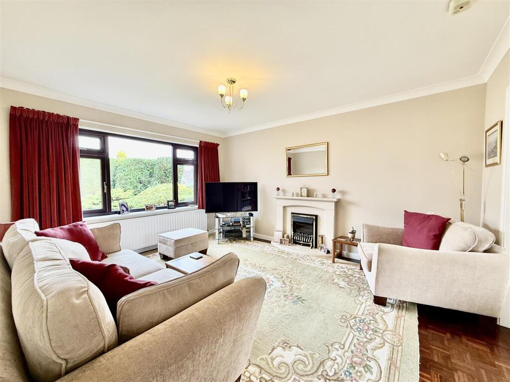 Rawston Close, Swindon photo 2