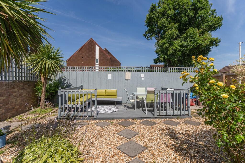 House in Newport, Pontnewydd - View 4