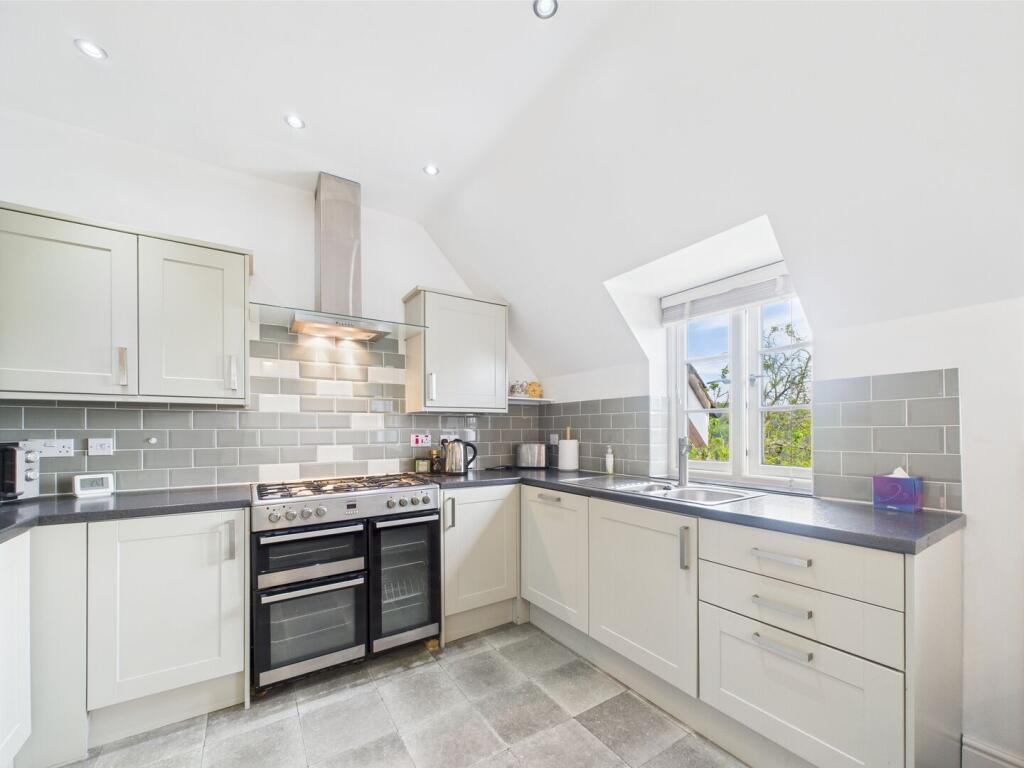 House in Bridgnorth, High Town, Oldbury - More