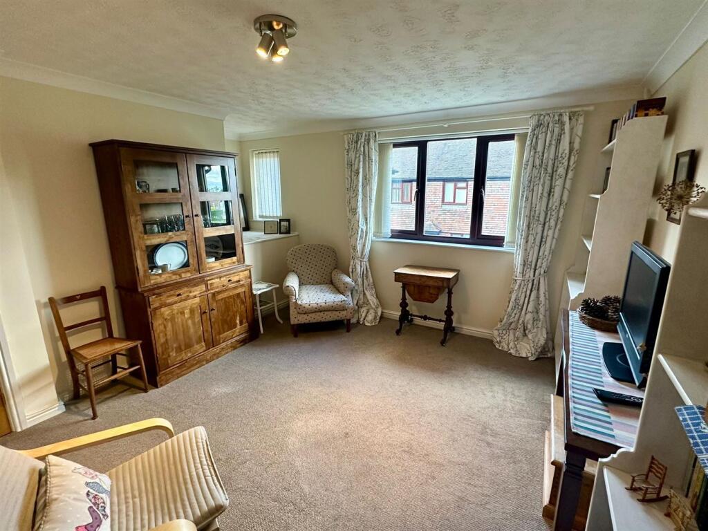 Apartment in Hereford, Herefordshire - View 4