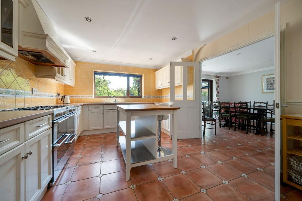 House in Oakham - More