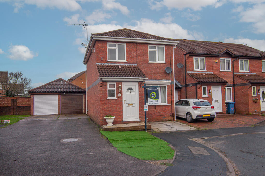 Main image of property: 6 Innes End, Ipswich, IP8 3RZ