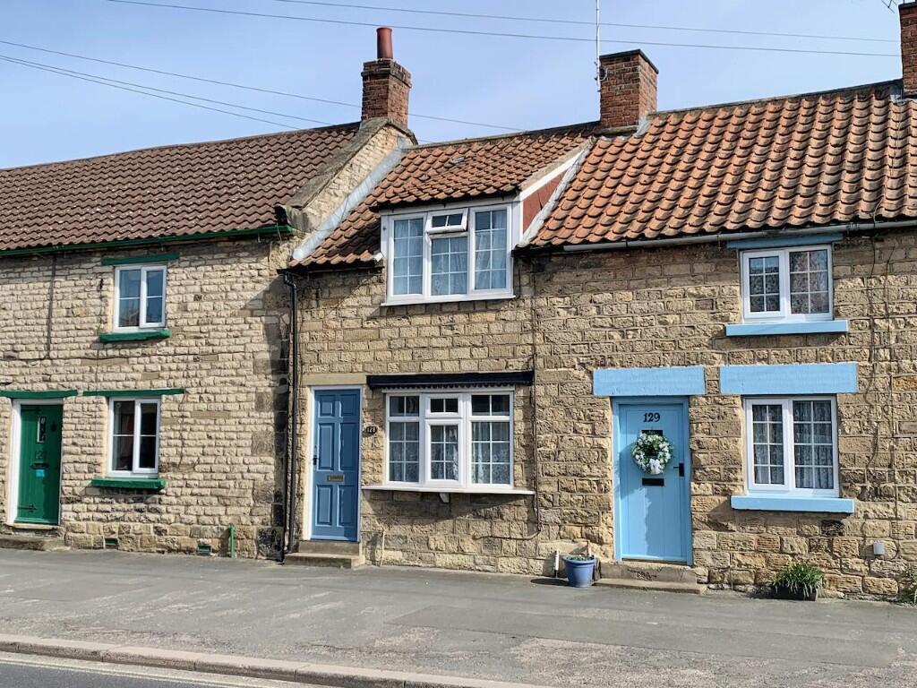 Main image of property: 128 Westgate, Pickering, North Yorkshire, YO18 8BB