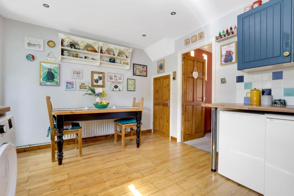 House in Gedling, St. Albans - View 5