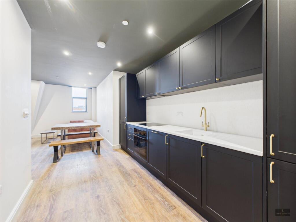 Main image of property: Flat 17, Paternoster House, Exeter