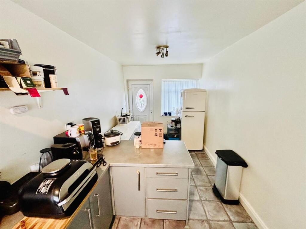 Additional image 5 of Oakwell Close, Drighlington, Bradford