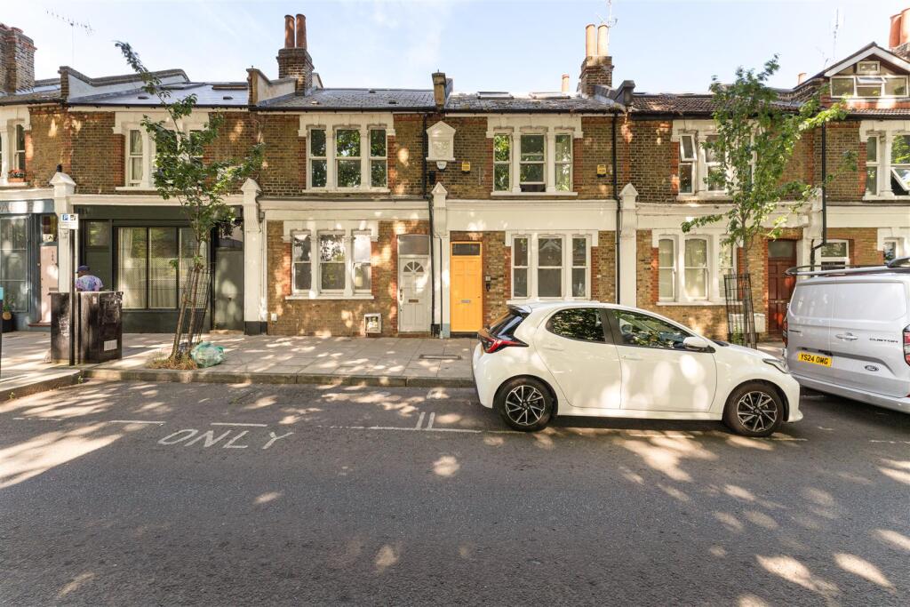Main image of property: Shacklewell Lane, Hackney, London