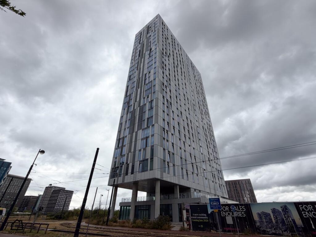 Main image of property: Michigan Point Tower D, 18 Michigan Avenue, Salford