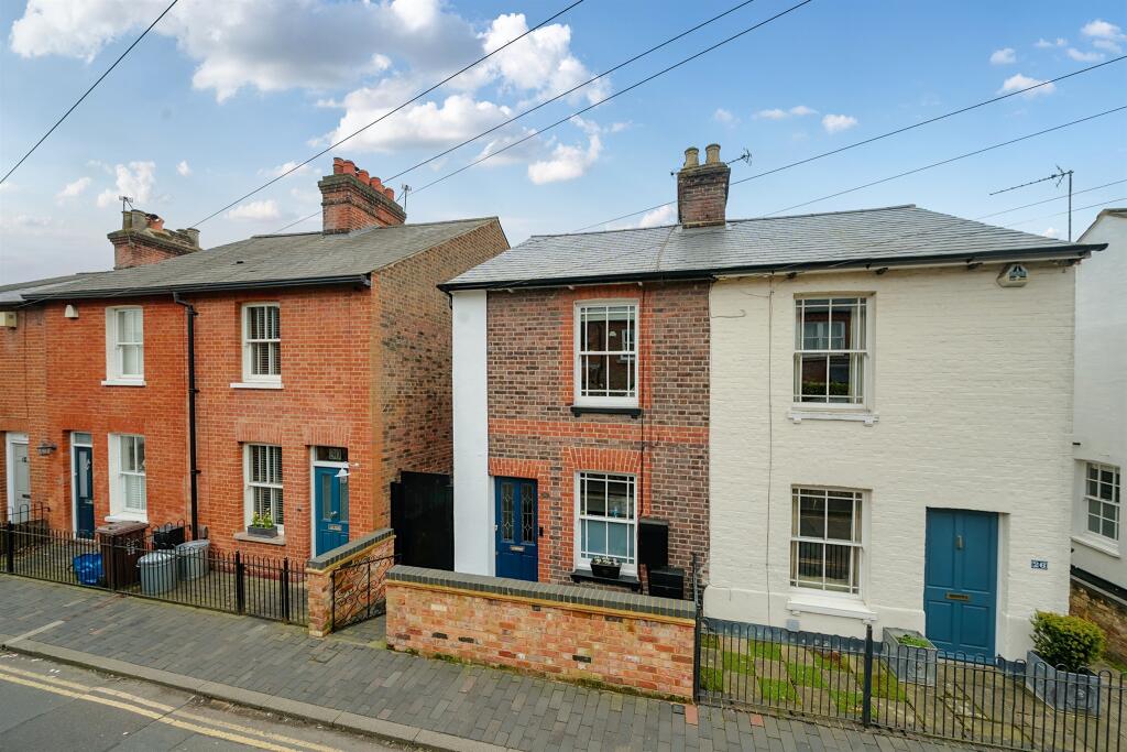 Main image of property: Albert Street, St. Albans