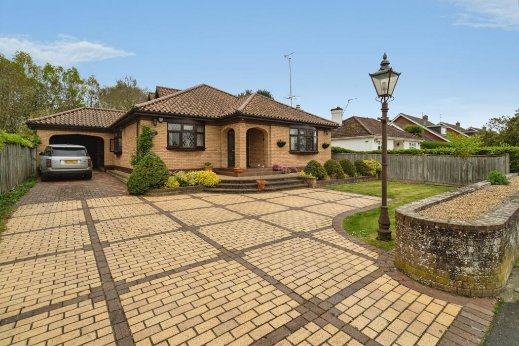 Main image of property: Meadow Drive, Hoveton, Norwich, Norfolk, NR12