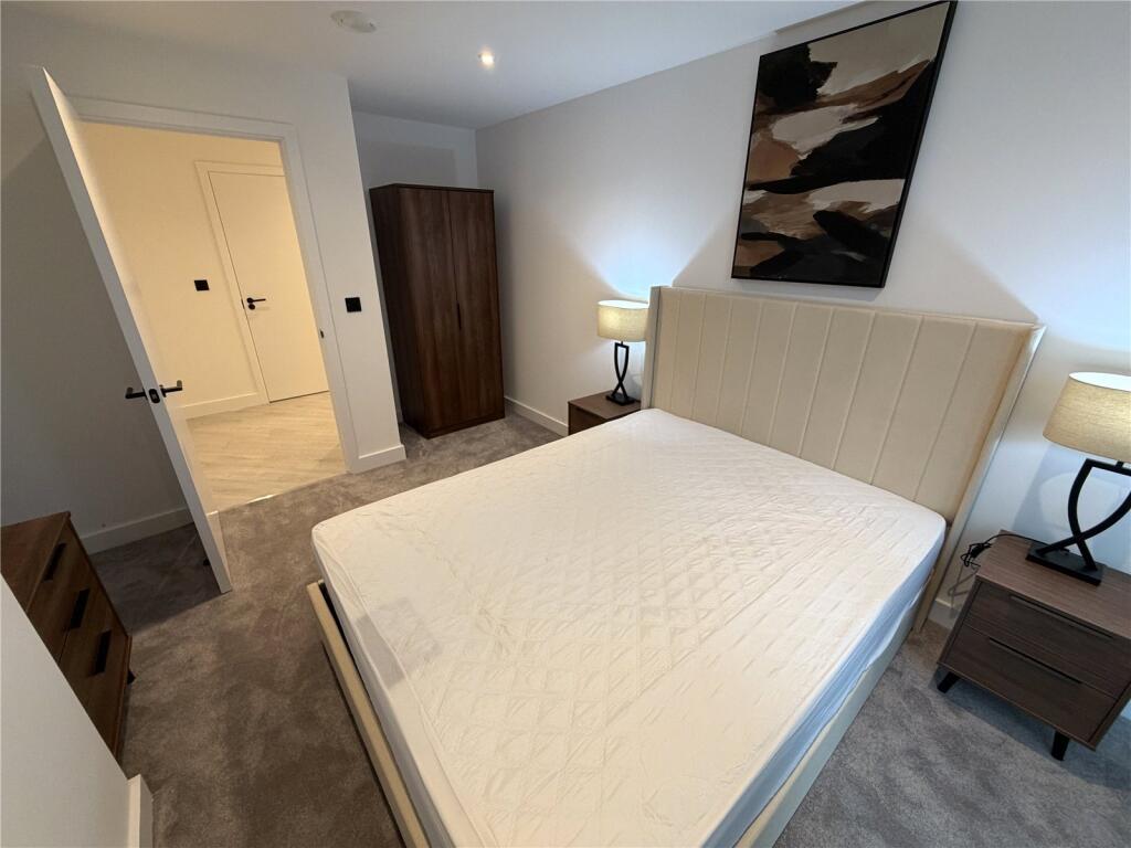 Apartment in Manchester - More