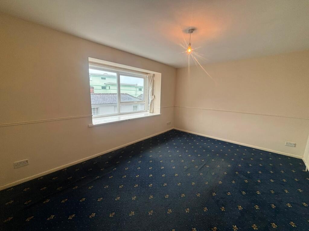 Apartment in Portsmouth - View 2