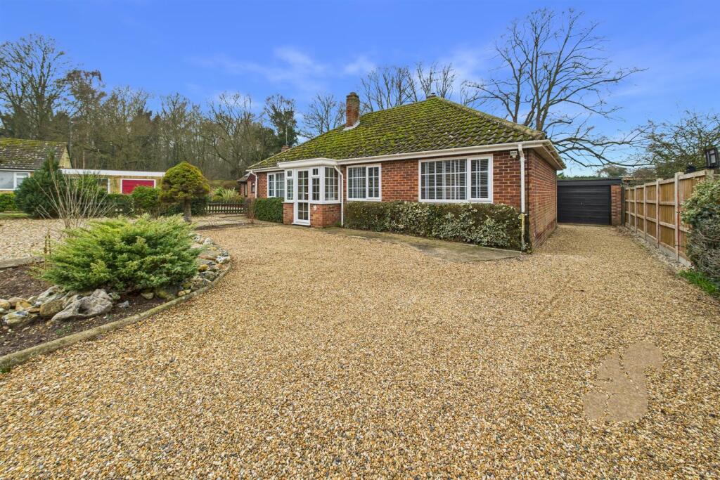 Main image of property: Icepits Close, Bury St. Edmunds