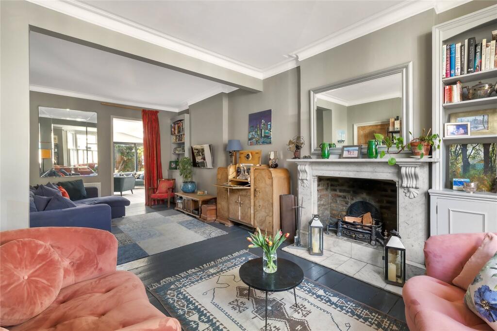House in London - View 4