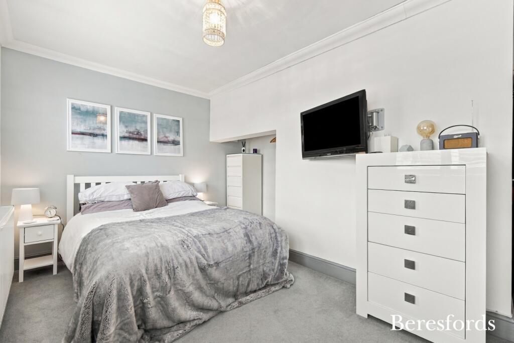 House in London - View 5