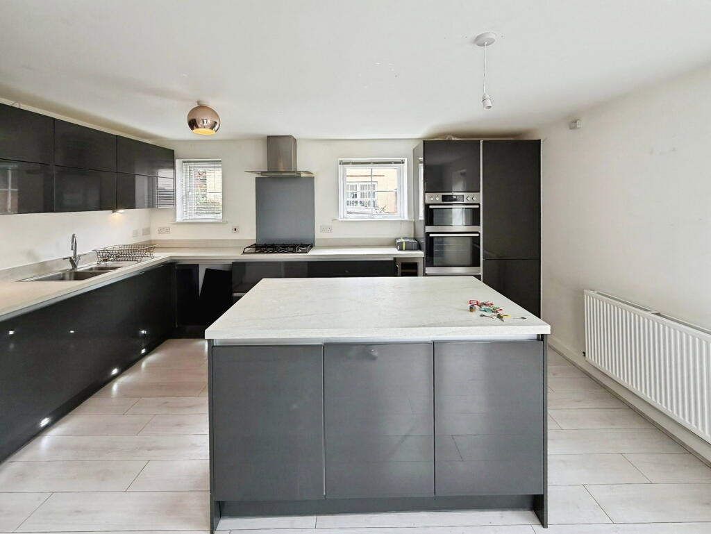House in Swansea - View 4