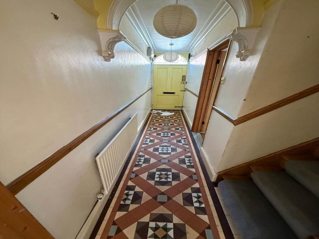 House in Trowbridge - View 2