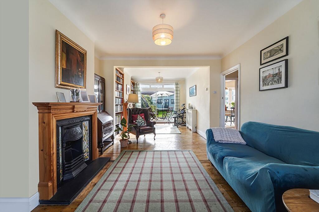 House in Surbiton, Tolworth - View 5