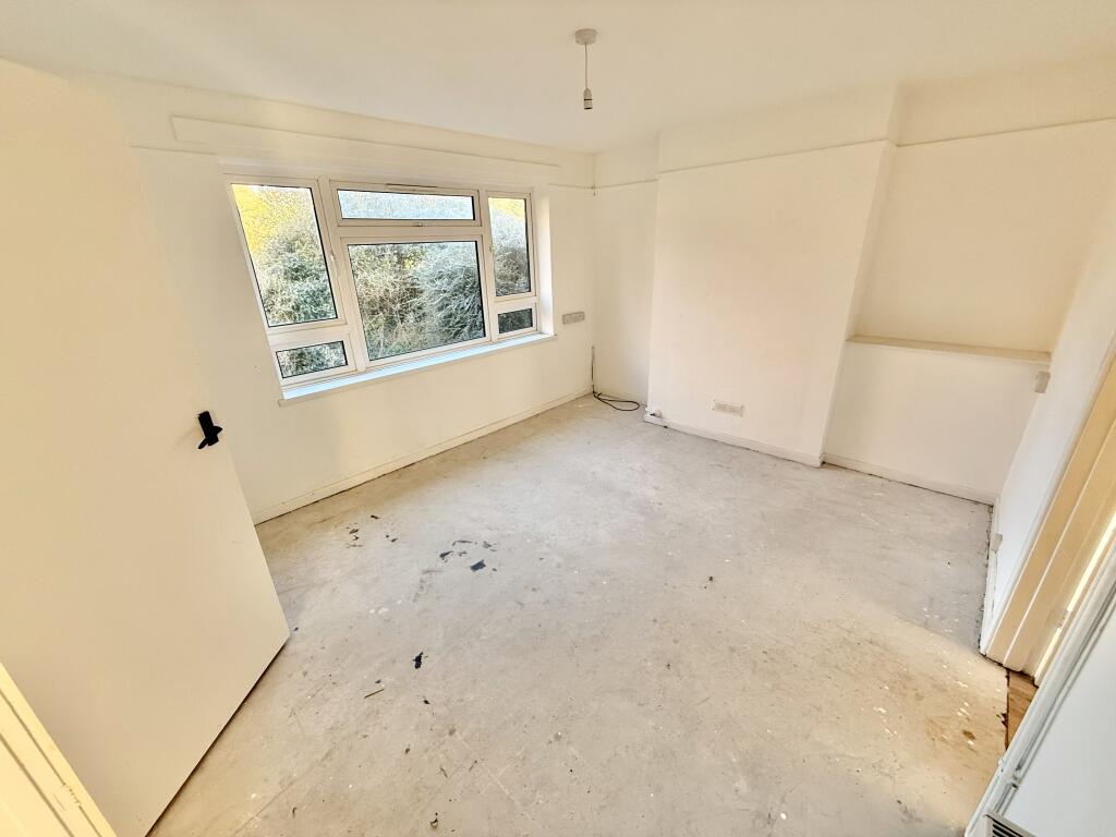 17 The Avenue, Wincanton, Somerset BA9 9HJ photo 3
