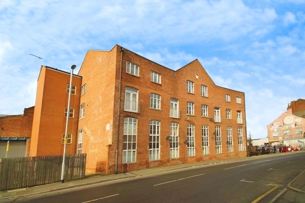 Apartment in Leeds, Mabgate, Sheepscar - View 3