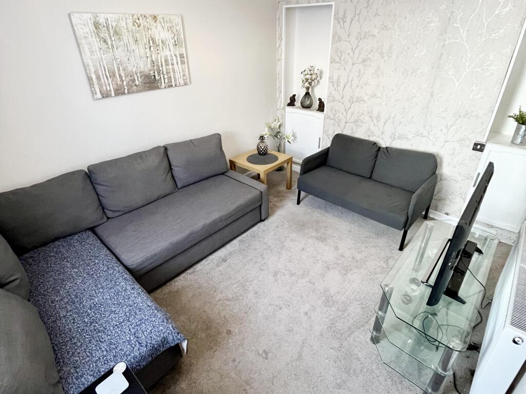 House in Torquay, Plainmoor - View 3