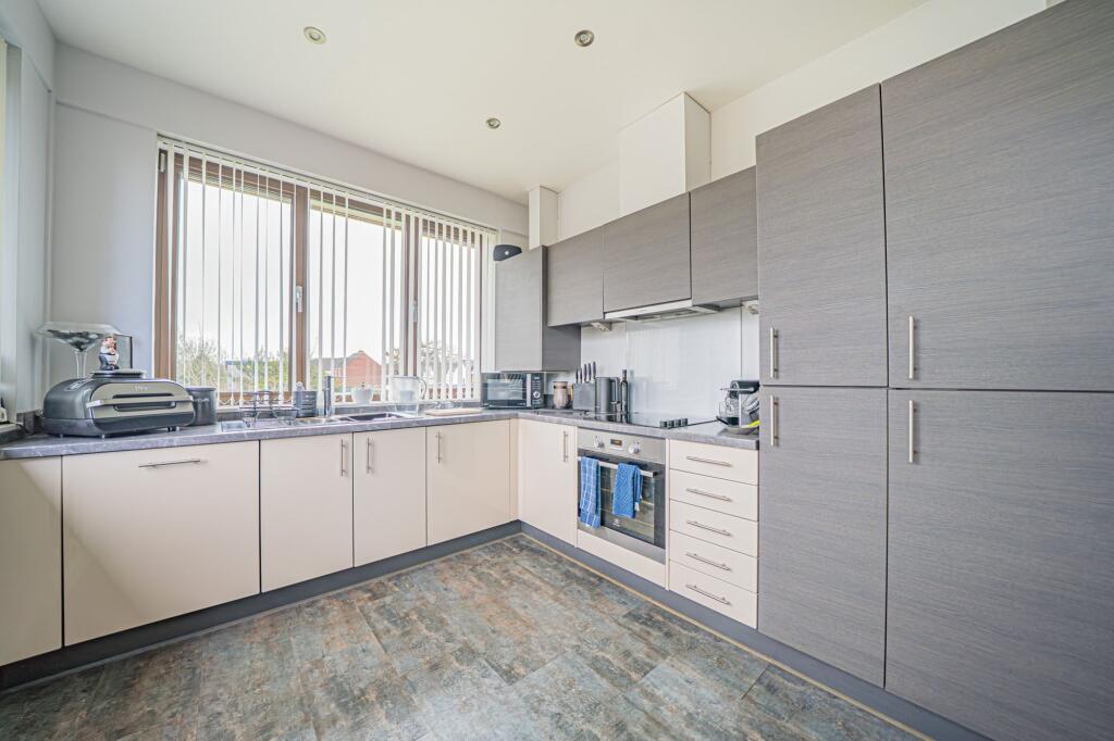 Additional image 3 of Stratford Road, Hockley Heath, B94