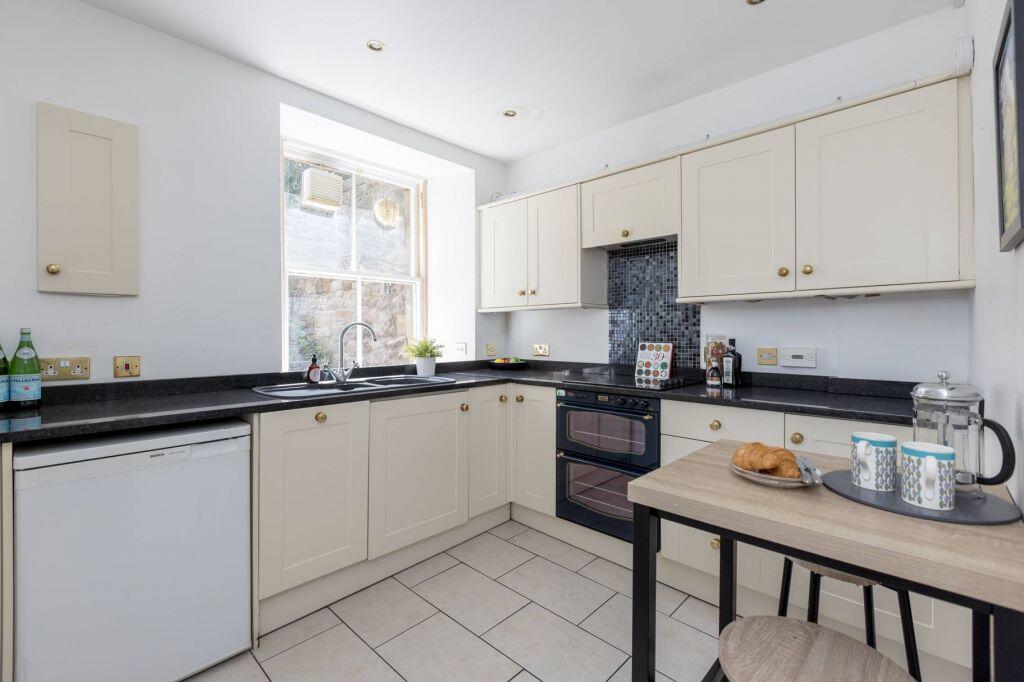 Apartment in Edinburgh, Merchiston - More