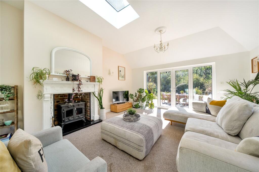 House in Guildford - View 5