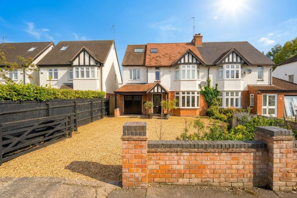 Main image of property: Loxley Road, Stratford-Upon-Avon, CV37