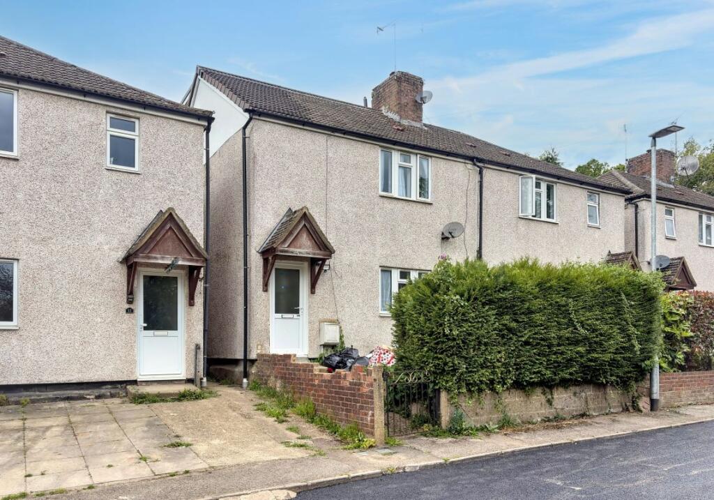 Main image of property: 10 Gade Bank, Croxley Green, Rickmansworth, Hertfordshire, WD3 3GD