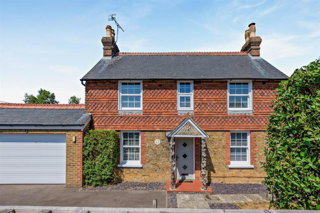 Main image of property: Leeds Road, Langley, Maidstone