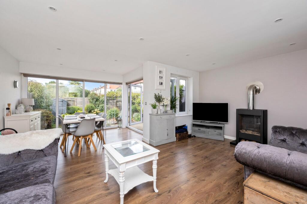 House in Brighton - View 2