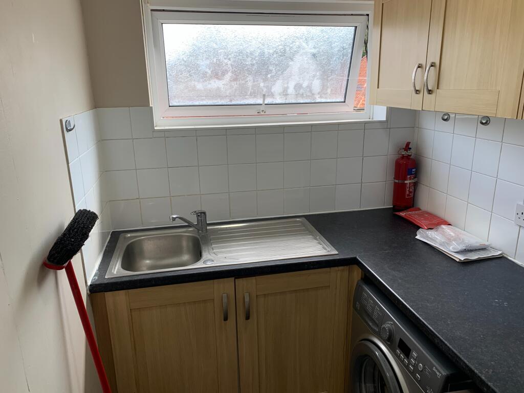 Apartment in Southampton, Bevois Valley, Portswood Park - View 5
