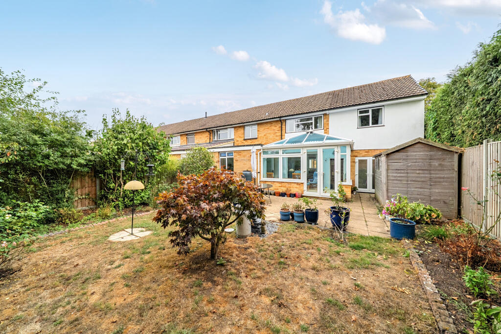 House in Slough - View 2