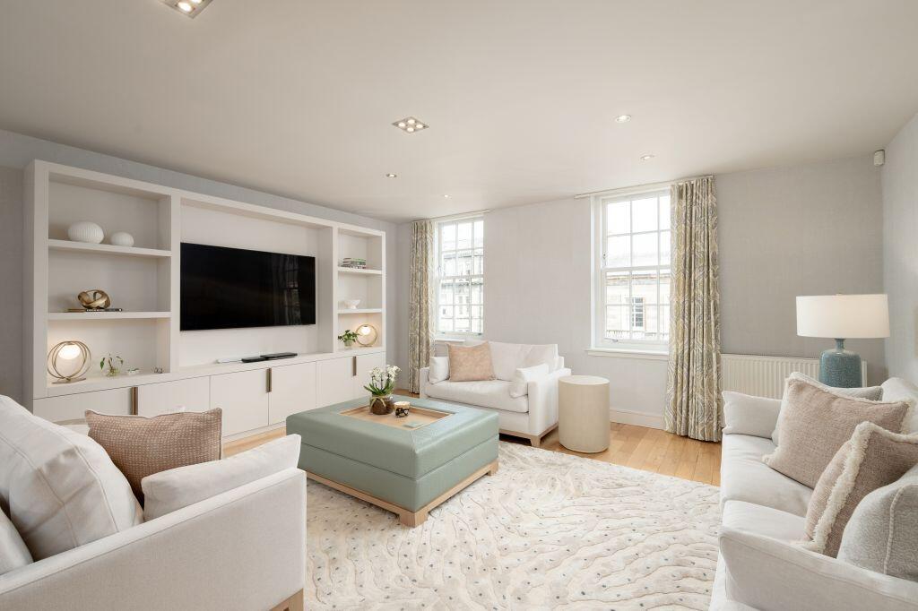 Apartment in Edinburgh - View 2