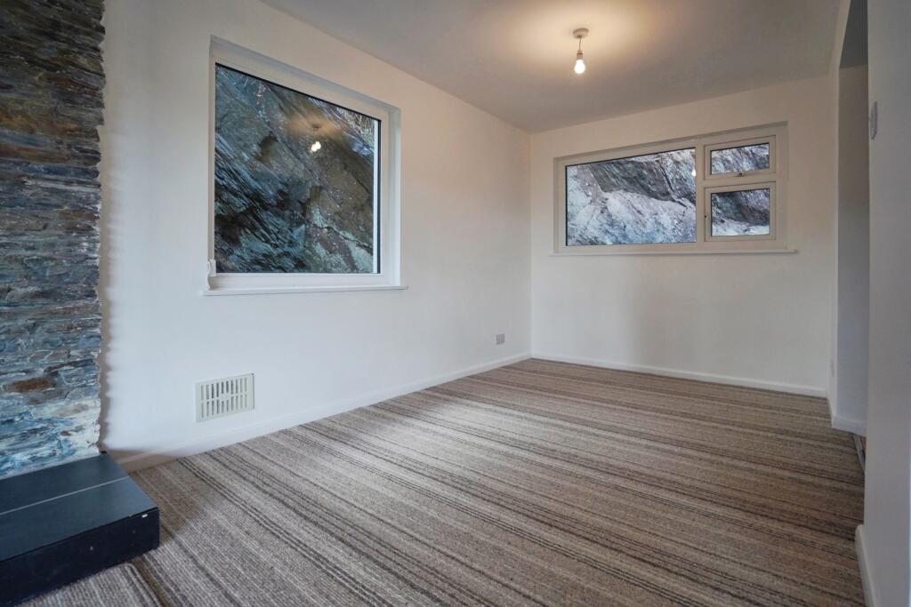 House in Polperro, Porthallow - More