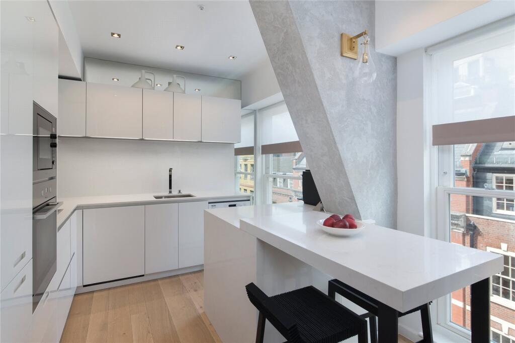Apartment in London, City of Westminster - More