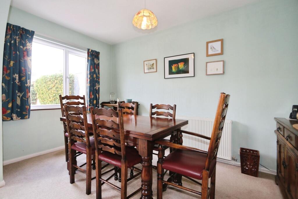 Winchester Way, Ashby-De-La-Zouch, LE65 photo 4