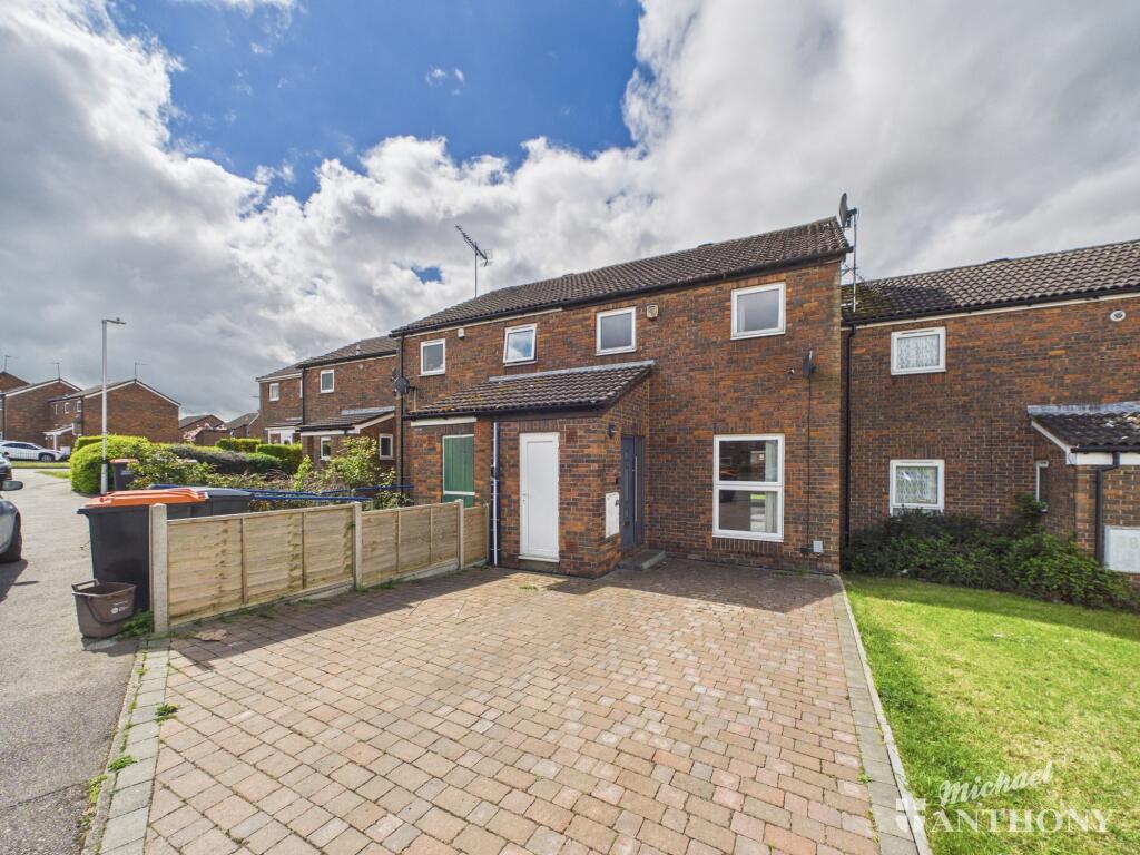 Main image of property: Meadow Way, Leighton Buzzard
