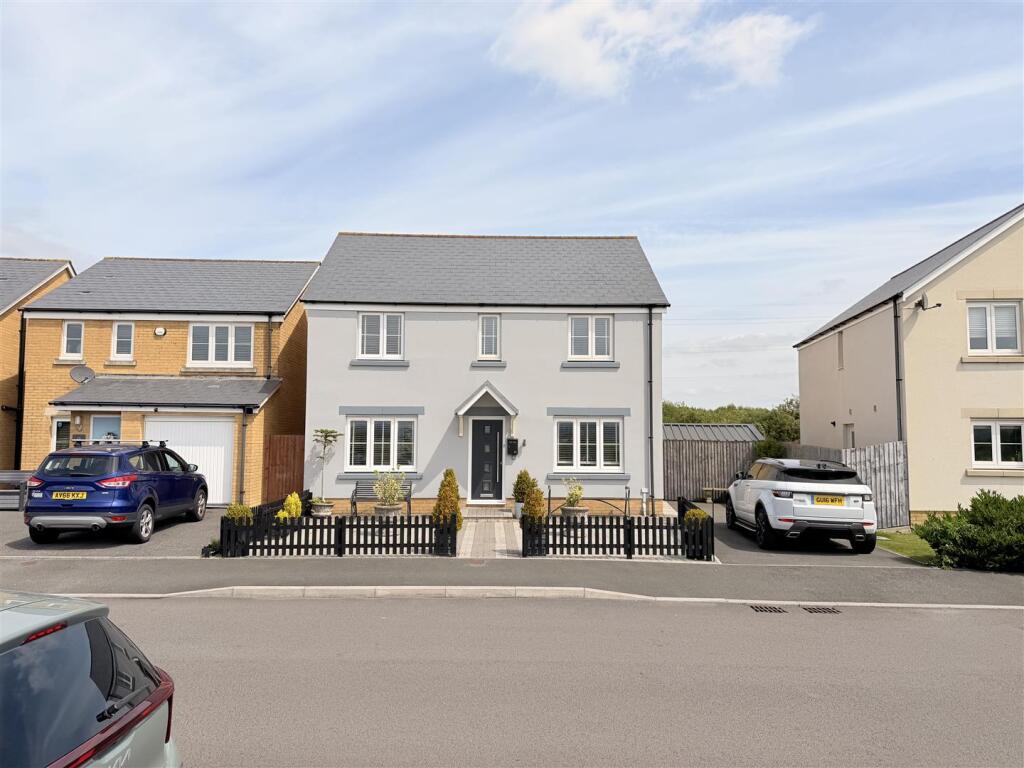Main image of property: Ffordd Y Meillion, Llanelli