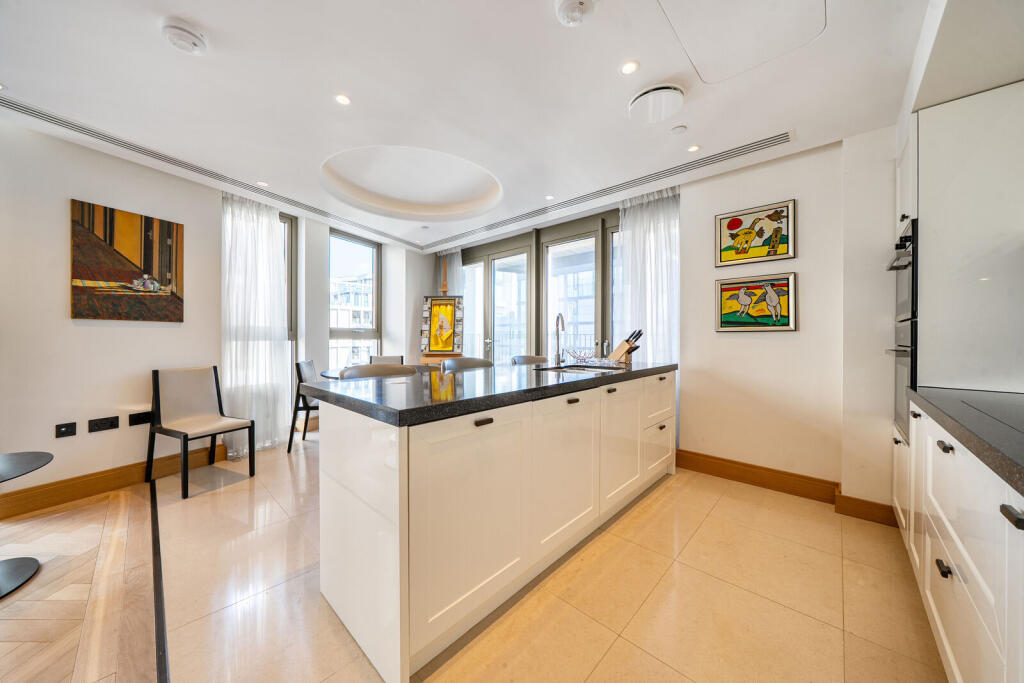 Apartment in London - View 4