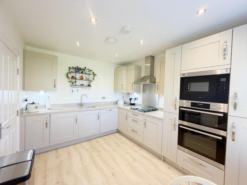 House in Stockton-on-Tees - View 4