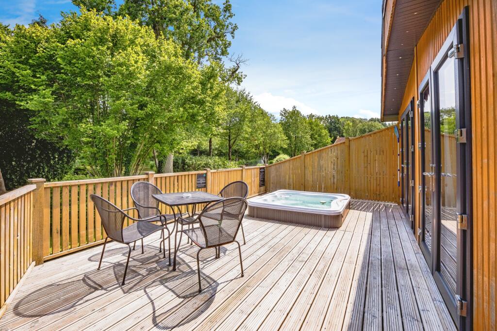 House in Clungunford, Hopton Heath - View 3
