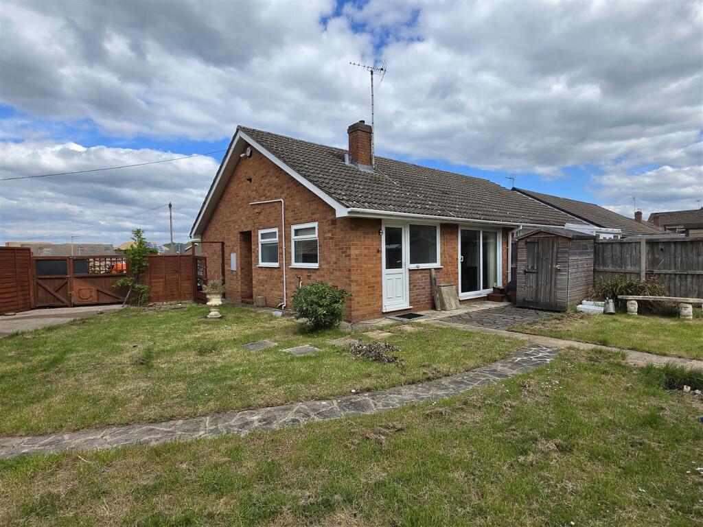 Main image of property: Anbrook Crescent, Hucclecote, Gloucester