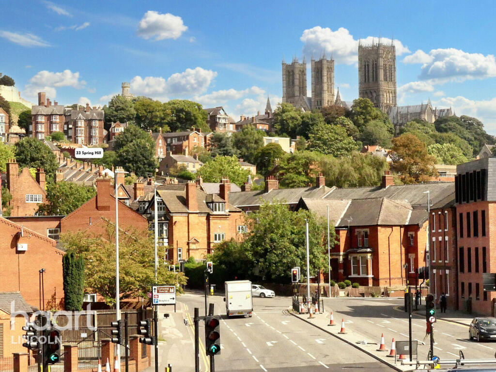 Spring Hill, Lincoln photo 2