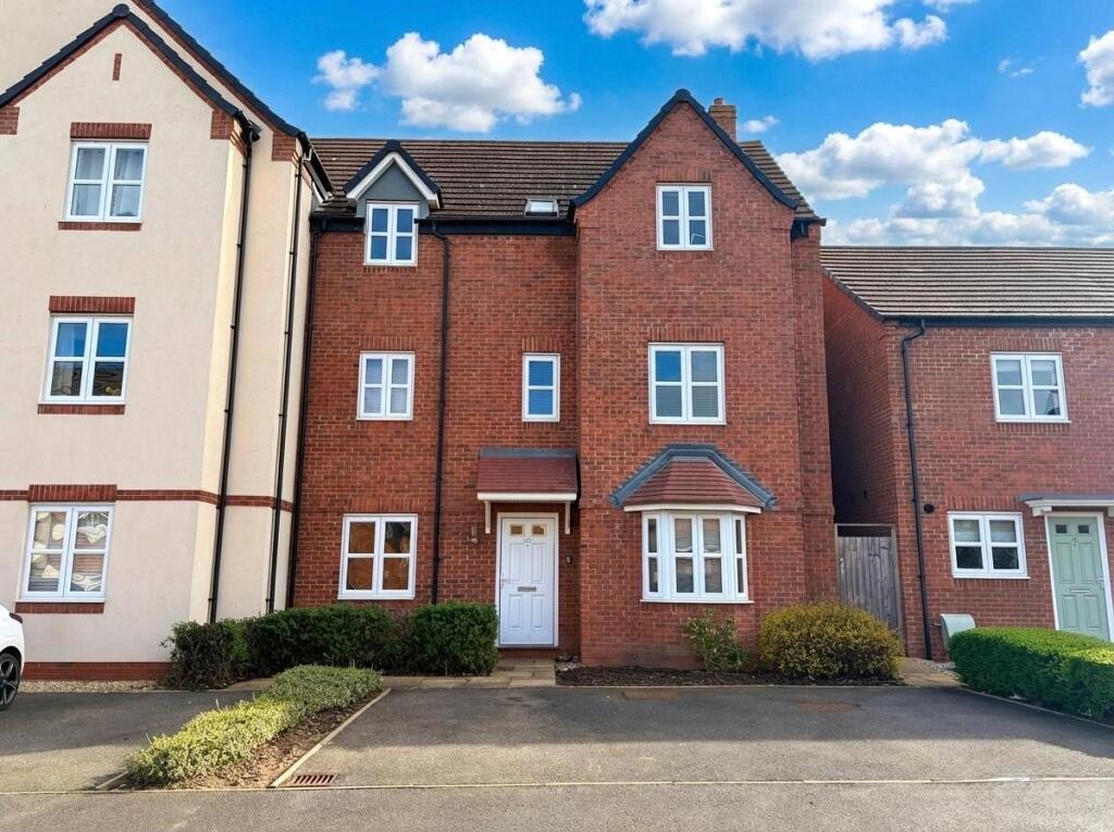 Main image of property: Chatham Road, Meon Vale, Stratford-upon-Avon, Warwickshire, CV37