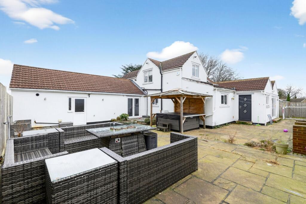 Additional image 21 of Whitechapel Road, Cleckheaton, BD19