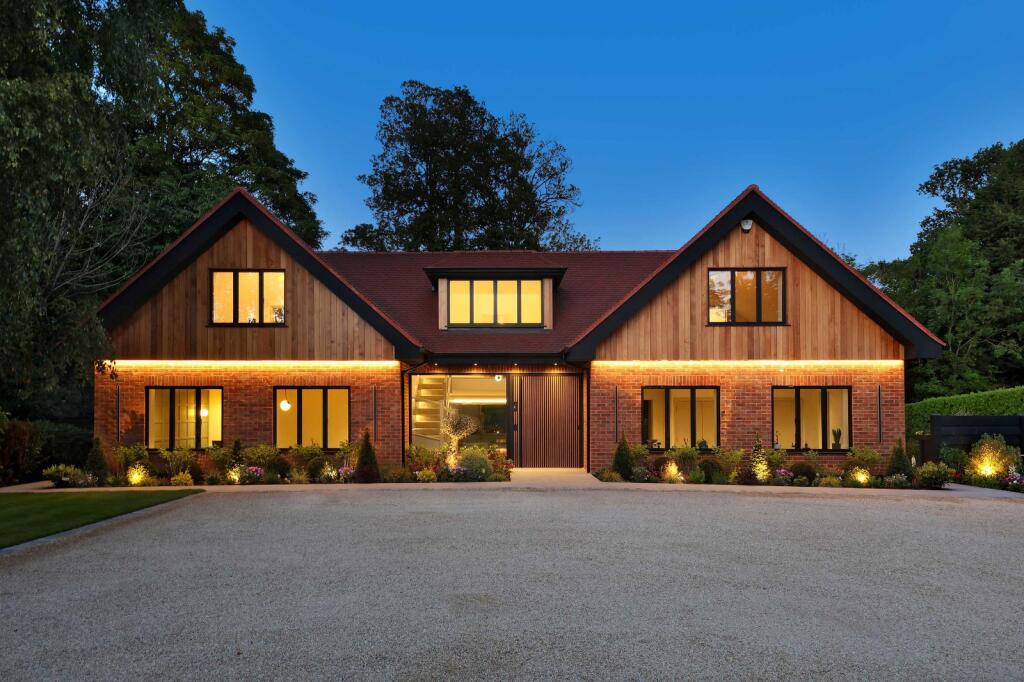 Main image of property: Finch Lane, Amersham, Buckinghamshire, HP7