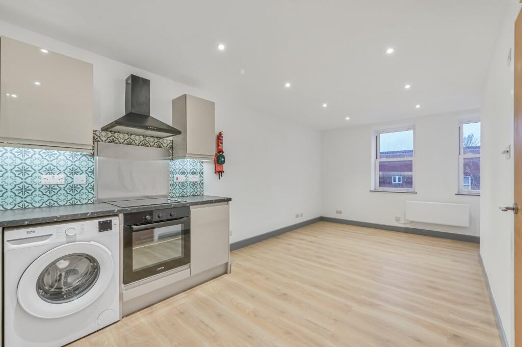 Main image of property: Clapham Park Road, London, SW4