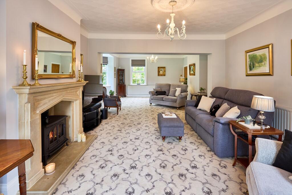 Lightcliffe House, Hemsworth photo 4